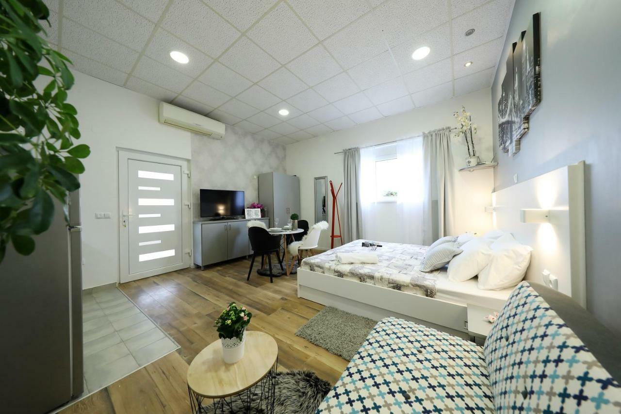 Studio Apartman Summer Flower Zadar Luaran gambar